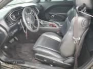 ✅ 2018 Dodge Challenger SXT Plus • VIN: 2C3CDZAG4JH333885 • Lot: 57119184. Wystawiony na Copart z przebiegiem 86 486 mil. Bezpłatny archiwum sprzedaży aukcyjnych z USA i szczegółowy raport historii pojazdu na DreamBid. Zdjęcie 7.