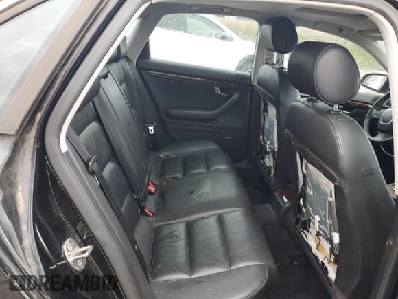 ✅ 2007 Audi A4 3.2L • VIN: WAUDH78E97A215932 • Лот: 80932494. Опубликован ранее на Copart с пробегом 124 330 миль. Бесплатный доступ к архиву аукционных продаж из США и подробный отчёт об истории автомобиля на DreamBid. Изображение 11.