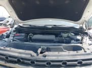 ✅ 2021 Chevrolet Suburban Z71 • VIN: 1GNSKDKD7MR160749 • Lot: 43247308. Wystawiony na IAAI z przebiegiem 87 831 mil. Bezpłatny archiwum sprzedaży aukcyjnych z USA i szczegółowy raport historii pojazdu na DreamBid. Zdjęcie 10.