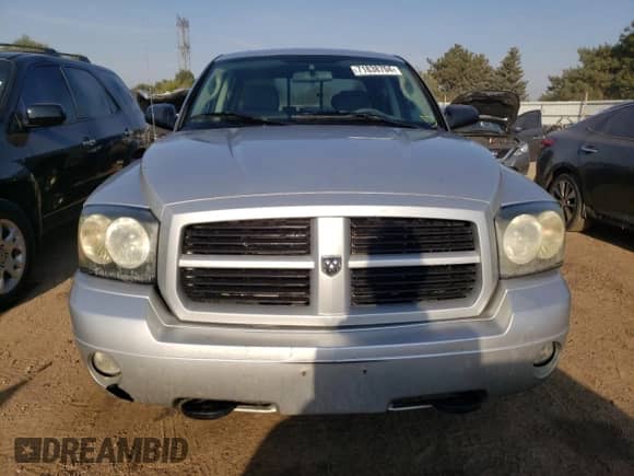 2007 Dodge Dakota ST with VIN 1D7HW28PX7S227456, listed as a Copart auction lot 71838704 with 113,928 mi miles and Salvage title. Bid and sale history available at DreamBid. Image 5.