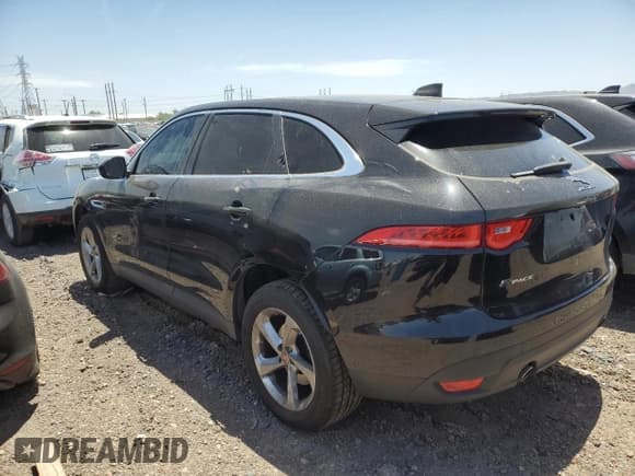 ✅ 2019 Jaguar F-Pace 25t • VIN: SADCS2FX9KA601836 • Lot: 56493255. Wystawiony na Copart z przebiegiem 80 825 mil. Bezpłatny archiwum sprzedaży aukcyjnych z USA i szczegółowy raport historii pojazdu na DreamBid. Zdjęcie 2.