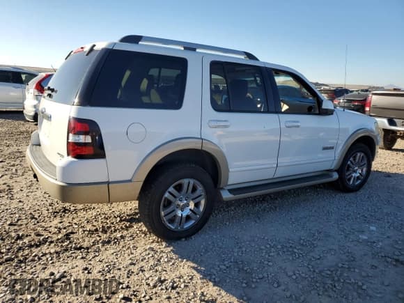 ✅ 2006 Ford Explorer Eddie Bauer • VIN: 1FMEU74836UB58428 • Lot: 90993435. Wystawiony na Copart z przebiegiem 185 122 mil. Bezpłatny archiwum sprzedaży aukcyjnych z USA i szczegółowy raport historii pojazdu na DreamBid. Zdjęcie 3.
