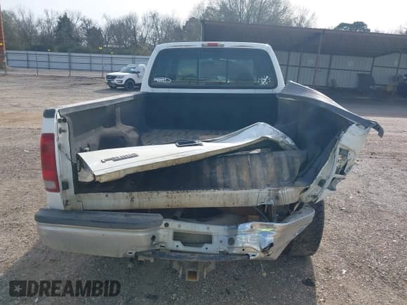 ✅ 1999 Ford F-350 XL • VIN: 1FTSW31S8XED90352 • Lot: 41321371. Listed on IAAI with 227,427 mi. Free auction sales archive from the USA and detailed vehicle history report at DreamBid. Image 19.