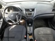 ✅ 2017 Hyundai Accent SE • VIN: KMHCT5AE4HU313466 • Лот: 77183714. Опубликован ранее на Copart с пробегом 204 801 миль. Бесплатный доступ к архиву аукционных продаж из США и подробный отчёт об истории автомобиля на DreamBid. Изображение 8.