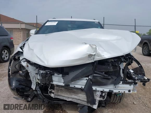 ✅ 2021 Chevrolet Blazer RS • VIN: 3GNKBKRS9MS529990 • Lot: 42440982. Wystawiony na IAAI z przebiegiem 51 701 mil. Bezpłatny archiwum sprzedaży aukcyjnych z USA i szczegółowy raport historii pojazdu na DreamBid. Zdjęcie 13.