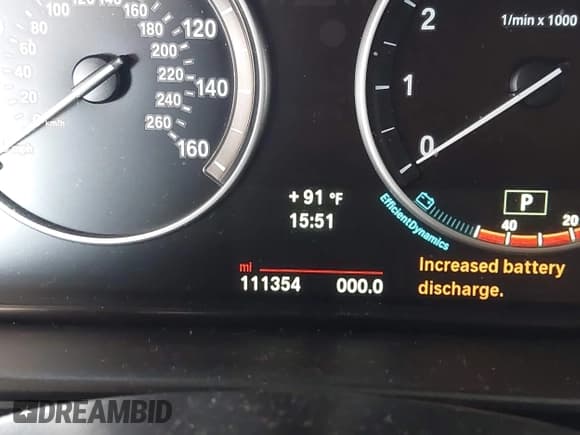 ✅ 2014 BMW 5 Series 535i • VIN: WBA5B1C58ED481562 • Lot: 43031255. Listed on IAAI with 111,354 mi. Free auction sales archive from the USA and detailed vehicle history report at DreamBid. Image 15.