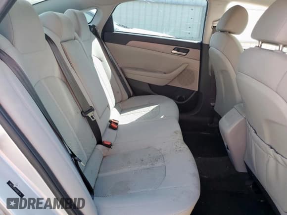 ✅ 2018 Hyundai Sonata SE • VIN: 5NPE24AF5JH681724 • Лот: 84891395. Опубликован ранее на Copart с пробегом 109 872 миль. Бесплатный доступ к архиву аукционных продаж из США и подробный отчёт об истории автомобиля на DreamBid. Изображение 10.