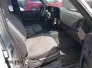 ✅ 2001 Jeep Cherokee Sport • VIN: 1J4FT48S71L503551 • Lot: 42660835. Wystawiony na IAAI z przebiegiem Nie podano. Bezpłatny archiwum sprzedaży aukcyjnych z USA i szczegółowy raport historii pojazdu na DreamBid. Zdjęcie 5.