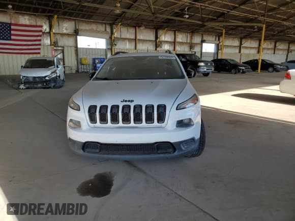 ✅ 2016 Jeep Cherokee Sport • VIN: 1C4PJLAS6GW376092 • Lot: 57306895. Wystawiony na Copart z przebiegiem 90 979 mil. Bezpłatny archiwum sprzedaży aukcyjnych z USA i szczegółowy raport historii pojazdu na DreamBid. Zdjęcie 5.