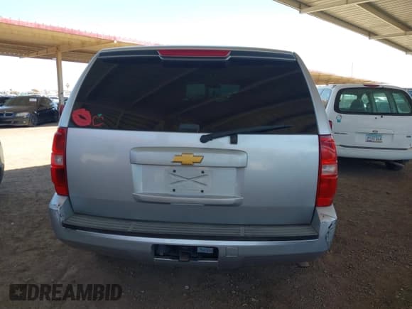 ✅ 2012 Chevrolet Tahoe Commercial • VIN: 1GNLC2E06CR183680 • Lot: 42692485. Wystawiony na IAAI z przebiegiem 177 100 mil. Bezpłatny archiwum sprzedaży aukcyjnych z USA i szczegółowy raport historii pojazdu na DreamBid. Zdjęcie 16.