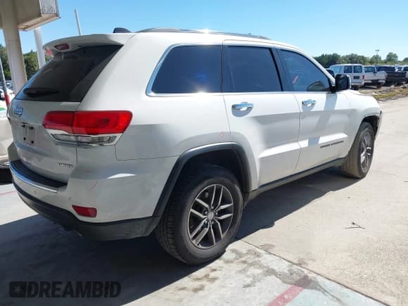✅ 2017 Jeep Grand Cherokee Limited • VIN: 1C4RJEBG7HC779273 • Lot: 43579363. Listed on IAAI with 205,048 mi. Free auction sales archive from the USA and detailed vehicle history report at DreamBid. Image 4.
