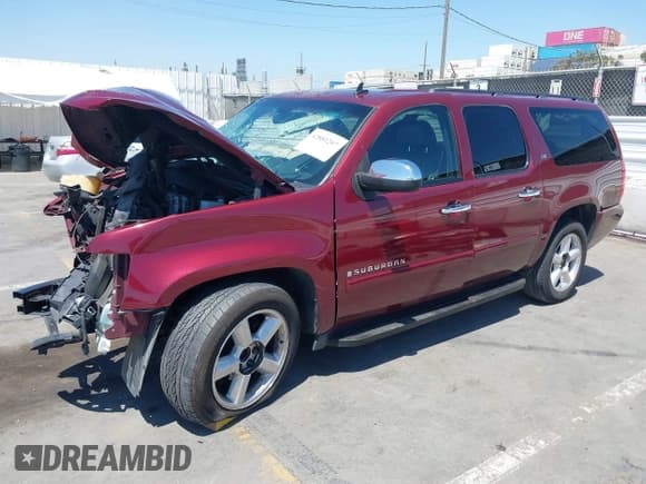 ✅ 2008 Chevrolet Suburban 3LT • VIN: 3GNFC16J78G197089 • Lot: 42881207. Listed on IAAI with 171,503 mi. Free auction sales archive from the USA and detailed vehicle history report at DreamBid. Image 2.