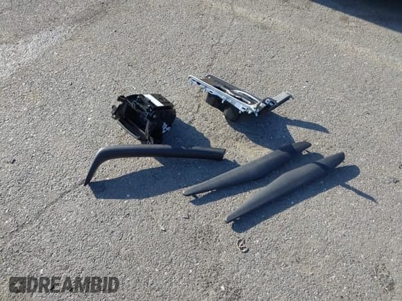 ✅ 2021 Honda Accord Sport • VIN: 1HGCV2F32MA022286 • Lot: 43834831. Listed on IAAI with 63,682 mi. Free auction sales archive from the USA and detailed vehicle history report at DreamBid. Image 11.