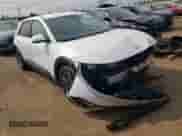 2024 Hyundai Ioniq 5 SEL z VIN KM8KNDDF2RU289321, wystawiony jako Copart lot #64975054 z przebiegiem Nie podano mil oraz Szkoda całkowita • Salvage title. Historia ofert i sprzedaży dostępna na DreamBid. Obrazek 4.