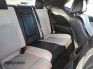 ✅ 2015 Dodge Challenger R/T Plus • VIN: 2C3CDZBT0FH714510 • Lot: 39559444. Wystawiony na Copart z przebiegiem 101 772 mil. Bezpłatny archiwum sprzedaży aukcyjnych z USA i szczegółowy raport historii pojazdu na DreamBid. Zdjęcie 10.