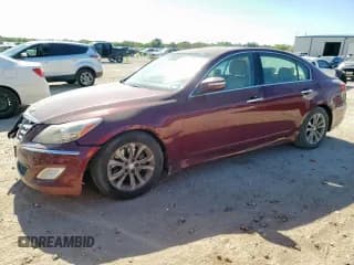 ✅ 2013 Hyundai Genesis 3.8L • VIN: KMHGC4DD3DU209690 • Лот: 92002565. Опубликован ранее на Copart с пробегом 132 255 миль. Бесплатный доступ к архиву аукционных продаж из США и подробный отчёт об истории автомобиля на DreamBid. Изображение 1.
