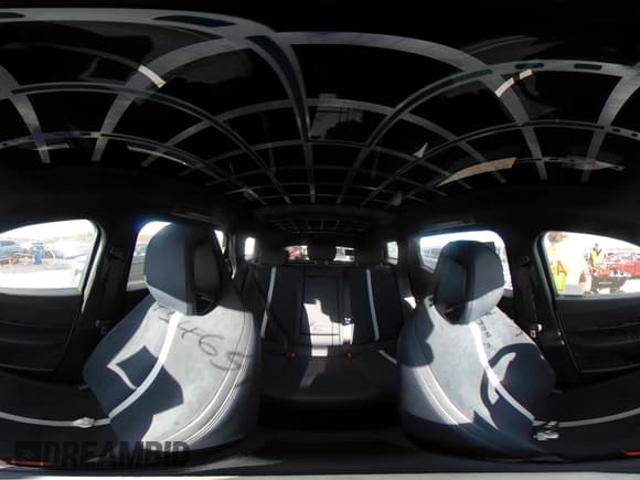 ✅ 2023 Fisker Ocean One • VIN: VCF1ZBU29PG004566 • Лот: 43546596. Опубликован ранее на IAAI с пробегом Не указан. Бесплатный доступ к архиву аукционных продаж из США и подробный отчёт об истории автомобиля на DreamBid. Изображение 20.