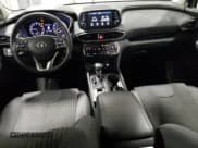 ✅ 2019 Hyundai Santa Fe SE • VIN: 5NMS2CAD4KH035147 • Lot: 41079573. Wystawiony na Copart z przebiegiem 46 772 mil. Bezpłatny archiwum sprzedaży aukcyjnych z USA i szczegółowy raport historii pojazdu na DreamBid. Zdjęcie 8.