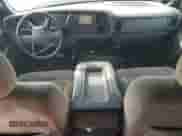 2007 Chevrolet Silverado 1500 LT1 with VIN 1GCEC19V07Z186582, listed as a Copart auction lot 82624535 with 204,867 mi miles and Salvage title. Bid and sale history available at DreamBid. Image 8.