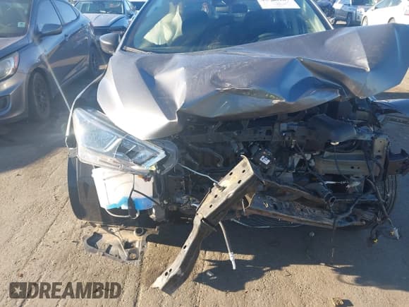 ✅ 2021 Nissan Versa S • VIN: 3N1CN8BVXML881209 • Лот: 43430187. Опубликован ранее на IAAI с пробегом 23 363 миль. Бесплатный доступ к архиву аукционных продаж из США и подробный отчёт об истории автомобиля на DreamBid. Изображение 6.