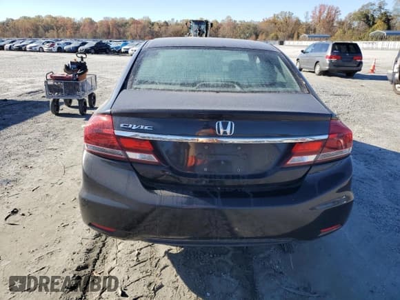 ✅ 2013 Honda Civic LX • VIN: 19XFB2F56DE061059 • Lot: 91099025. Listed on Copart with 186,460 mi. Free auction sales archive from the USA and detailed vehicle history report at DreamBid. Image 6.