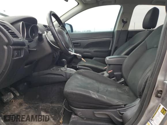 2015 Mitsubishi Outlander ES с VIN 4A4AP3AW7FE037622, выставлен на аукционе Copart как лот 46164535 с пробегом 219 773 миль миль и Списание • Salvage title. История ставок и продаж доступна на DreamBid. Изображение 7.