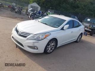 ✅ 2013 Hyundai Azera • VIN: KMHFG4JG9DA227997 • Лот: 43292883. Опубликован ранее на IAAI с пробегом 136 707 миль. Бесплатный доступ к архиву аукционных продаж из США и подробный отчёт об истории автомобиля на DreamBid. Изображение 2.