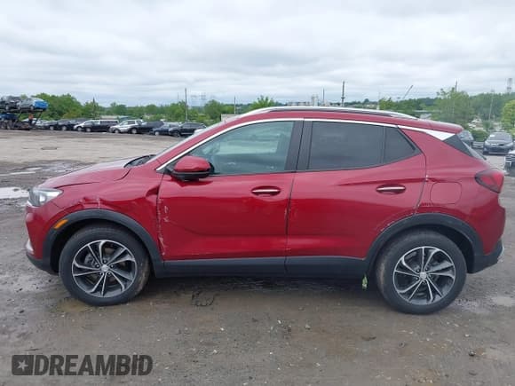 ✅ 2021 Buick Encore GX Select • VIN: KL4MMDS25MB070710 • Lot: 42351159. Listed on IAAI with 37,108 mi. Free auction sales archive from the USA and detailed vehicle history report at DreamBid. Image 6.