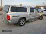 2007 Dodge Dakota ST z VIN 1D7HW28PX7S265270, wystawiony jako Copart lot #78265494 z przebiegiem 154 418 mil mil oraz Szkoda całkowita • Salvage title. Historia ofert i sprzedaży dostępna na DreamBid. Obrazek 3.
