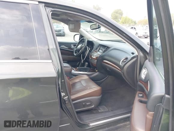 ✅ 2013 Infiniti JX35 • VIN: 5N1AL0MM7DC300319 • Lot: 43514114. Listed on IAAI with 142,162 mi. Free auction sales archive from the USA and detailed vehicle history report at DreamBid. Image 5.