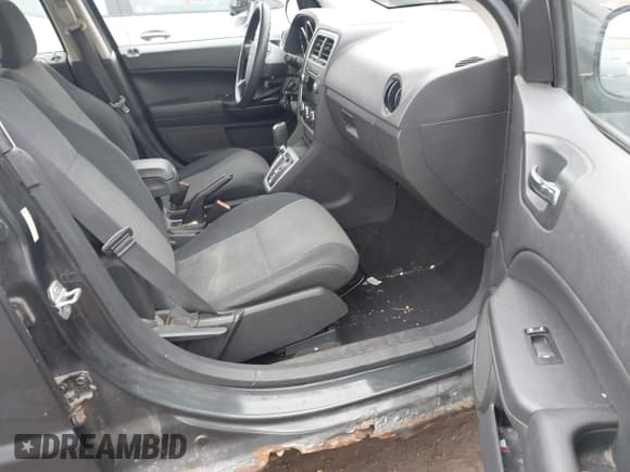 ✅ 2011 Dodge Caliber Mainstreet • VIN: 1B3CB3HA8BD126187 • Lot: 43549721. Listed on IAAI with 171,418 mi. Free auction sales archive from the USA and detailed vehicle history report at DreamBid. Image 5.