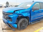 ✅ 2023 Chevrolet Silverado 1500 Custom • VIN: 1GCPABEK4PZ110427 • Lot: 42484579. Wystawiony na IAAI z przebiegiem 35 632 mil. Bezpłatny archiwum sprzedaży aukcyjnych z USA i szczegółowy raport historii pojazdu na DreamBid. Zdjęcie 6.