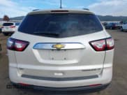 ✅ 2015 Chevrolet Traverse LT • VIN: 1GNKVHKD3FJ145696 • Lot: 43502647. Wystawiony na IAAI z przebiegiem 176 362 mil. Bezpłatny archiwum sprzedaży aukcyjnych z USA i szczegółowy raport historii pojazdu na DreamBid. Zdjęcie 17.