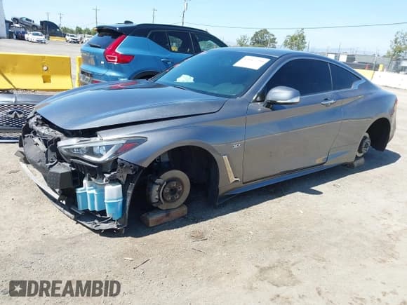 ✅ 2017 Infiniti Q60 Premium • VIN: JN1EV7EK8HM361042 • Lot: 43117750. Wystawiony na IAAI z przebiegiem 105 818 mil. Bezpłatny archiwum sprzedaży aukcyjnych z USA i szczegółowy raport historii pojazdu na DreamBid. Zdjęcie 17.