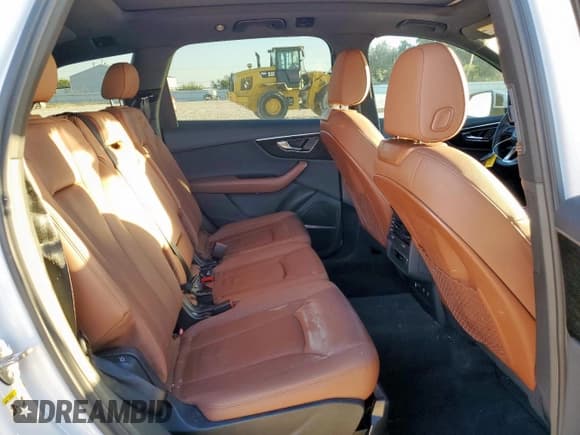 ✅ 2021 Audi Q7 Premium Plus • VIN: WA1LJBF75MD012227 • Lot: 91358655. Listed on Copart with 44,136 mi. Free auction sales archive from the USA and detailed vehicle history report at DreamBid. Image 11.