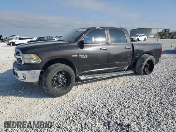 2016 Ram 1500 Lone Star с VIN 1C6RR6LT3GS233589, выставлен на аукционе Copart как лот 87026145 с пробегом Не указан миль и Списание • Salvage title. История ставок и продаж доступна на DreamBid. Изображение 1.