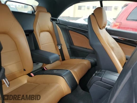 ✅ 2015 Mercedes-Benz E 400 • VIN: WDDKK6FF4FF296525 • Lot: 64789285. Listed on Copart with 128,203 mi. Free auction sales archive from the USA and detailed vehicle history report at DreamBid. Image 11.