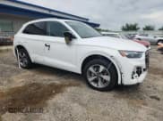 ✅ 2024 Audi Q5 Premium Plus • VIN: WA1BBAFY4R2041295 • Лот: 80486705. Опубликован ранее на Copart с пробегом 18 446 миль. Бесплатный доступ к архиву аукционных продаж из США и подробный отчёт об истории автомобиля на DreamBid. Изображение 4.