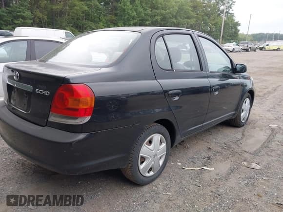 ✅ 2005 Toyota ECHO • VIN: JTDBT123050369364 • Lot: 42972619. Wystawiony na IAAI z przebiegiem 115 195 mil. Bezpłatny archiwum sprzedaży aukcyjnych z USA i szczegółowy raport historii pojazdu na DreamBid. Zdjęcie 4.