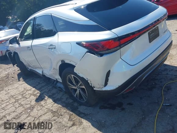 ✅ 2025 Lexus RX 350 • VIN: JTJCHMAA7S2021498 • Lot: 42982421. Wystawiony na IAAI z przebiegiem 10 478 mil. Bezpłatny archiwum sprzedaży aukcyjnych z USA i szczegółowy raport historii pojazdu na DreamBid. Zdjęcie 3.