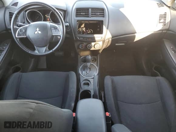 2015 Mitsubishi Outlander ES with VIN 4A4AP3AU7FE050269, listed as a Copart auction lot 87483575 with 82,469 mi miles and Salvage title. Bid and sale history available at DreamBid. Image 8.