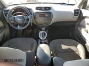 ✅ 2016 Kia Soul • VIN: KNDJN2A21G7363572 • Лот: 90794365. Опубликован ранее на Copart с пробегом 109 986 миль. Бесплатный доступ к архиву аукционных продаж из США и подробный отчёт об истории автомобиля на DreamBid. Изображение 8.