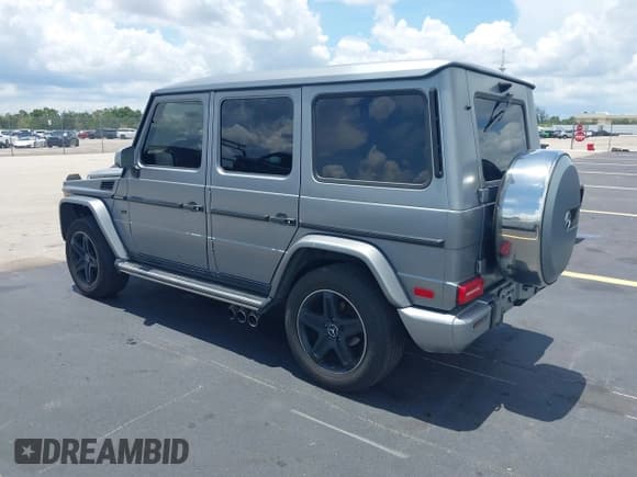 ✅ 2016 Mercedes-Benz G 550 • VIN: WDCYC3KF1GX250789 • Lot: 42558171. Wystawiony na IAAI z przebiegiem 108 383 mil. Bezpłatny archiwum sprzedaży aukcyjnych z USA i szczegółowy raport historii pojazdu na DreamBid. Zdjęcie 3.