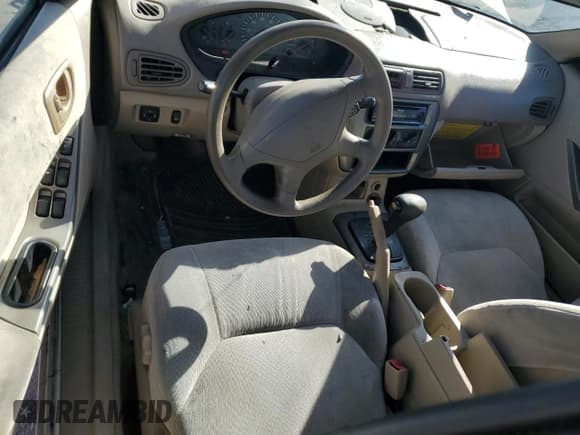 ✅ 2002 Mitsubishi Galant ES • VIN: 4A3AA46G12E126612 • Лот: 81788784. Опубликован ранее на Copart с пробегом 206 934 миль. Бесплатный доступ к архиву аукционных продаж из США и подробный отчёт об истории автомобиля на DreamBid. Изображение 8.