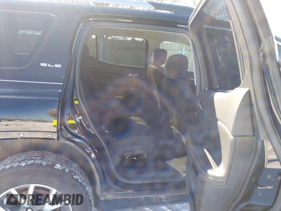 ✅ 2021 GMC Acadia SLE • VIN: 1GKKNRLS8MZ139746 • Лот: 41623191. Опубликован ранее на IAAI с пробегом 76 659 миль. Бесплатный доступ к архиву аукционных продаж из США и подробный отчёт об истории автомобиля на DreamBid. Изображение 8.