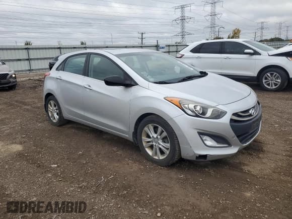 ✅ 2013 Hyundai Elantra • VIN: KMHD35LE8DU023596 • Lot: 82641785. Wystawiony na Copart z przebiegiem 87 244 mil. Bezpłatny archiwum sprzedaży aukcyjnych z USA i szczegółowy raport historii pojazdu na DreamBid. Zdjęcie 4.