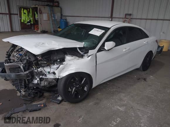 2021 Hyundai Elantra SEL z VIN 5NPLM4AG8MH027931, wystawiony jako IAAI lot #43288535 z przebiegiem 86 292 mil mil oraz . Historia ofert i sprzedaży dostępna na DreamBid. Obrazek 2.