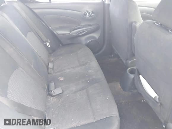 ✅ 2019 Nissan Versa SV • VIN: 3N1CN7AP0KL836984 • Lot: 43636931. Listed on IAAI with 142,667 mi. Free auction sales archive from the USA and detailed vehicle history report at DreamBid. Image 8.