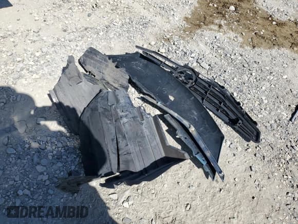 ✅ 2014 Nissan Note SV • VIN: 3N1CE2CP2EL364839 • Lot: 90015425. Listed on Copart with 133,580 mi. Free auction sales archive from the USA and detailed vehicle history report at DreamBid. Image 12.