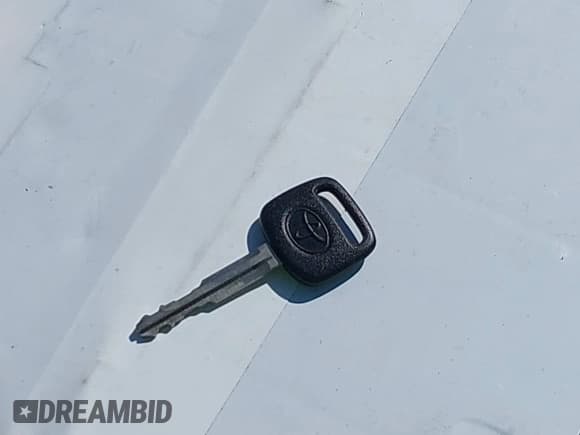 ✅ 2006 Toyota Tacoma • VIN: 5TENX22N16Z294569 • Lot: 42851090. Listed on IAAI with 231,493 mi. Free auction sales archive from the USA and detailed vehicle history report at DreamBid. Image 11.